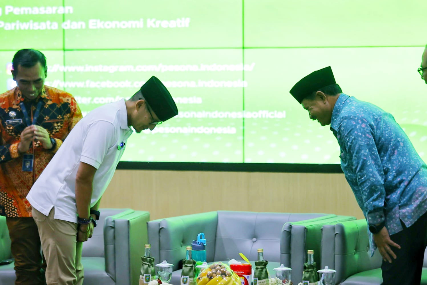 Foto 1 dari 2: Pembangunan Kota Madiun Melesat, Menparekraf: Sukses Dorong UMKM Naik Kelas