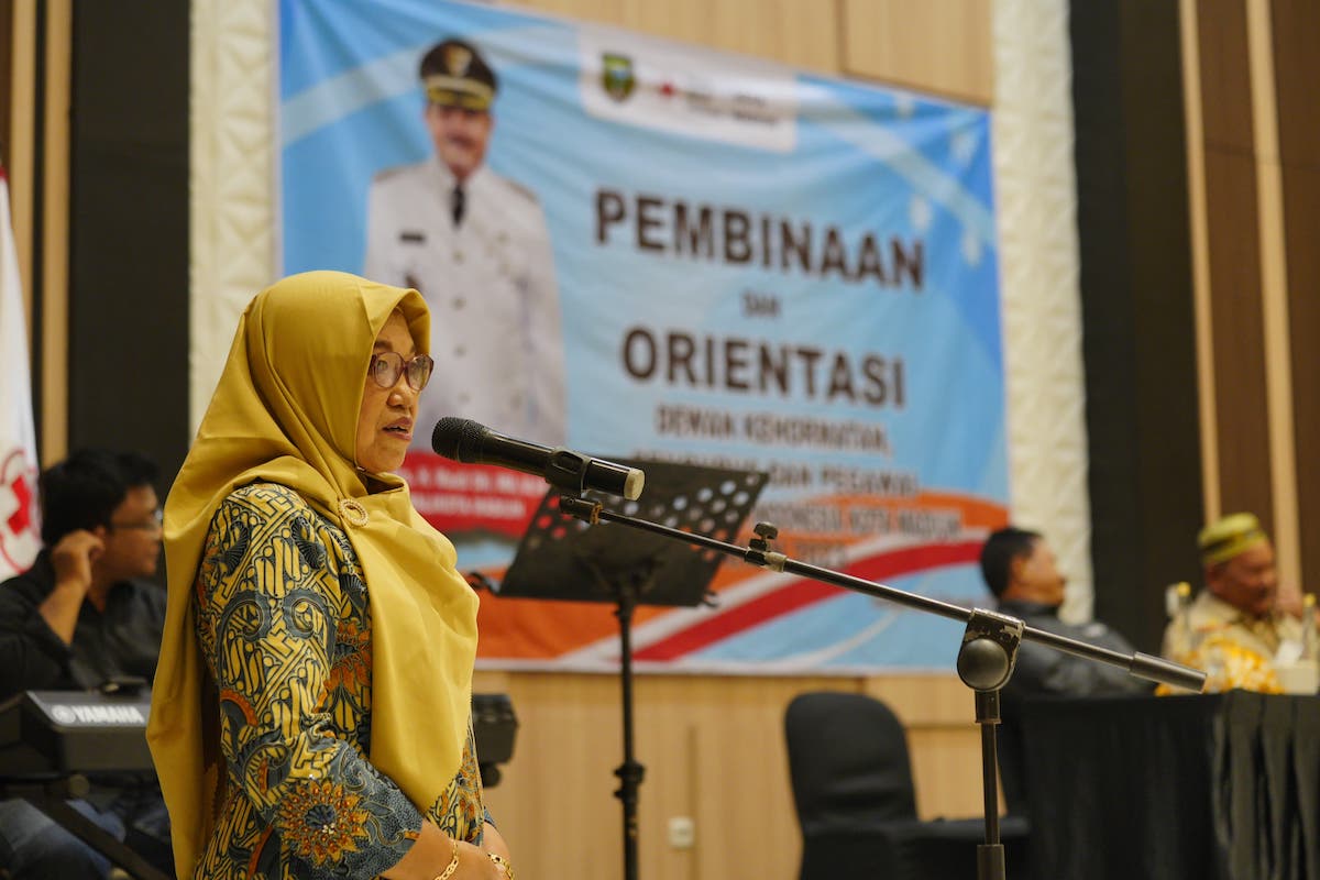 Foto 2 dari 8: Beri Pembinaan PMI, Wali Kota: di PMI Tidak Ada Pekerjaan yang Tidak Ikhlas