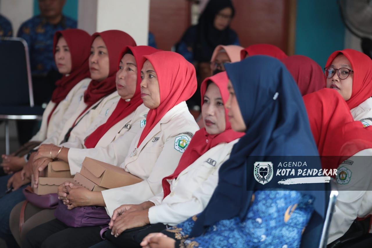 Foto 7 dari 10: Bertemu Masyarakat di Kelurahan Pandean Wali Kota Sampaikan Upaya Kota Majukan SDM