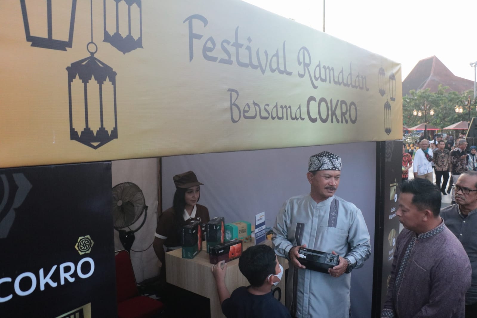 Foto 3 dari 7: Festival Ramadan Sampai Akhir Bulan, Sekaligus Jadi Ajang Pembinaan UMKM
