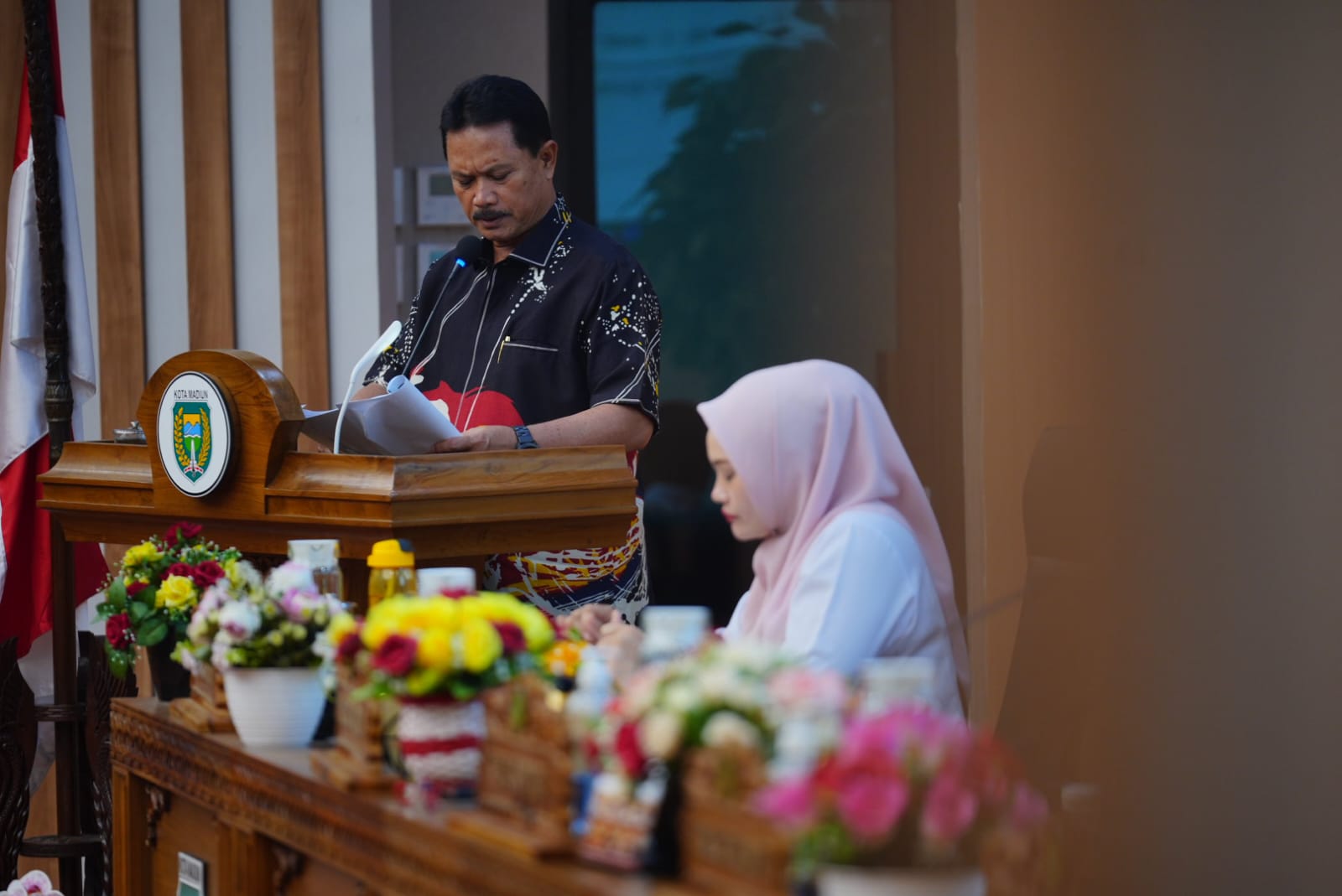 Foto 2 dari 8: Sesuaikan Aturan Pusat, Eksekutif-Legislatif Mulai Bahas Tiga Raperda Lewat Rapat Paripurna