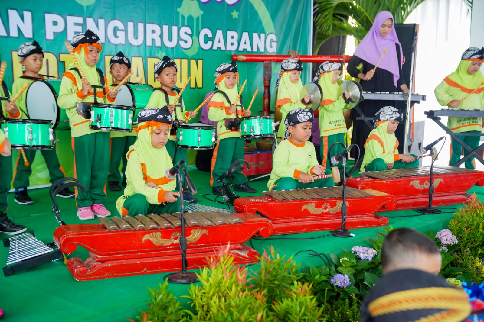 Foto 8 dari 10: Tasyakuran IPHI, Wali Kota: Tahun Ini Kita Berangkatkan Umrah 15-20 Pengurus Masjid Berprestasi
