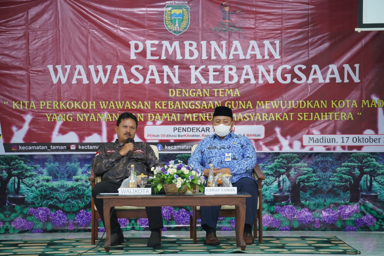 Foto 2 dari 12: Gelar Sosialisasi Wawasan Kebangsaan, Wali Kota Pesan Jaga Kondusifitas Kota