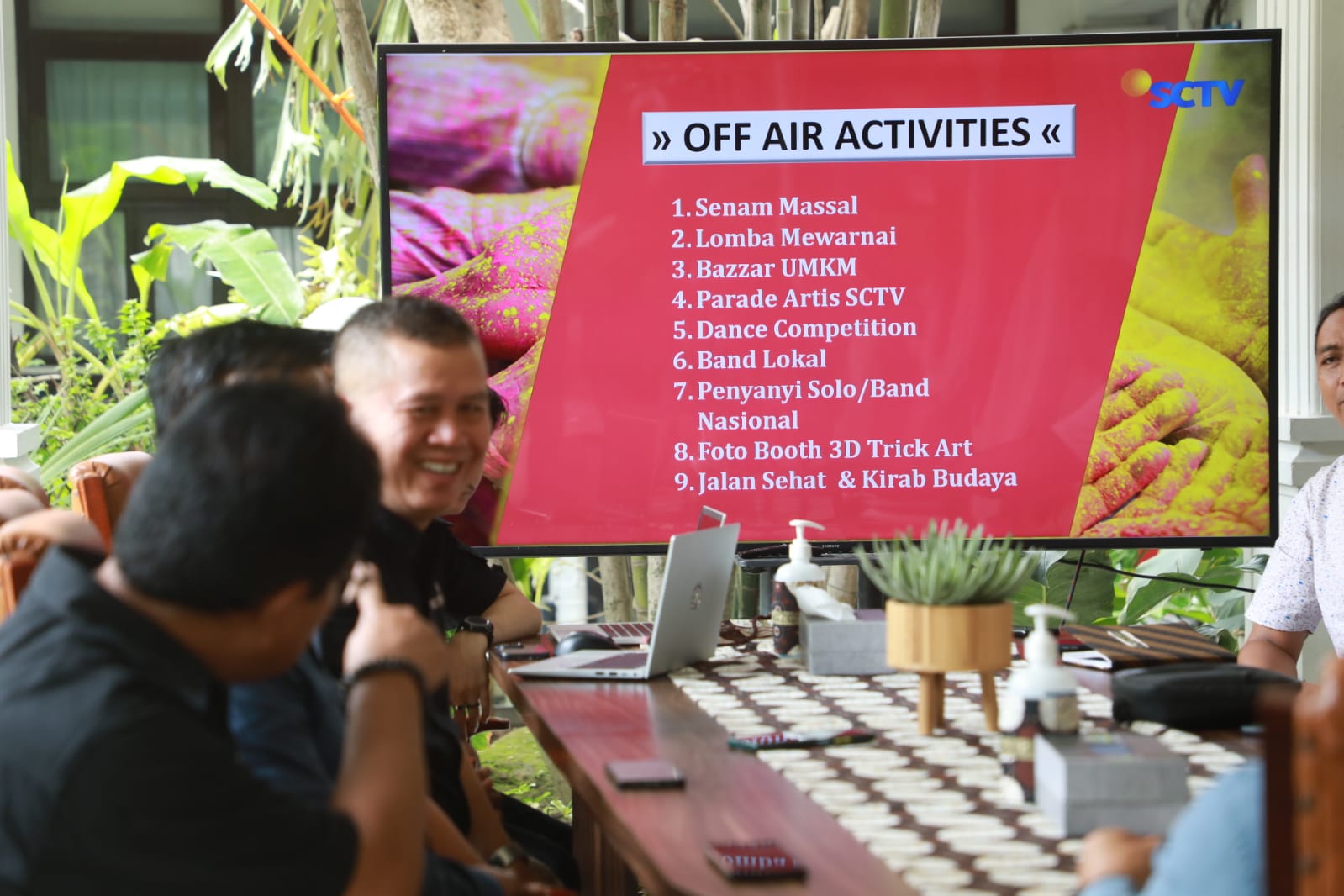 Foto 4 dari 11: Akan Gelar Event Di Kota Madiun, Tim Karnaval SCTV Audiensi Bersama Wali Kota