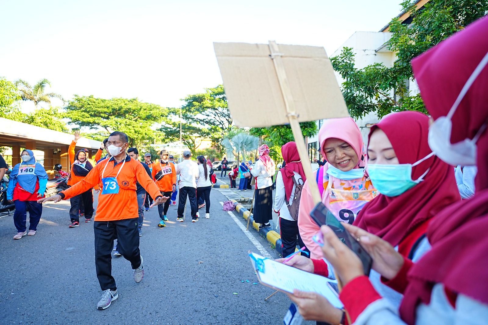 Foto 2 dari 10: 155 Calon Jamaah Haji Kota Madiun Jalani Tes Kebugaraan