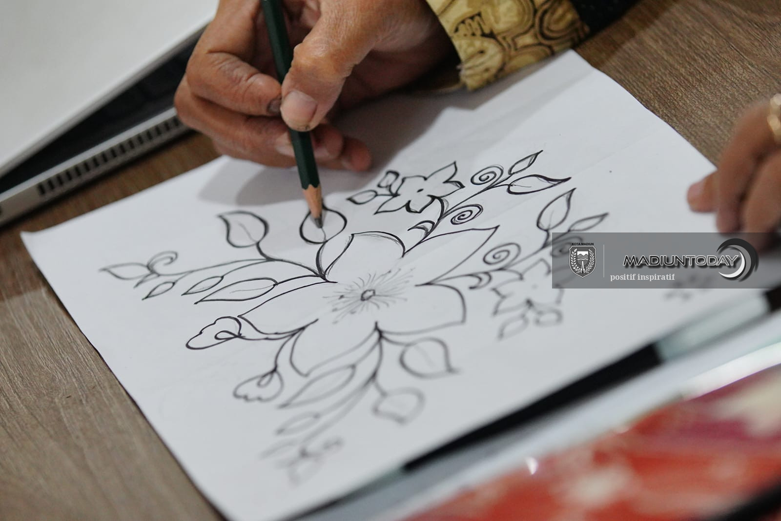 Foto 3 dari 6: Perajin Batik Madiun Didorong Kembangkan Desain untuk Tingkatkan Daya Saing