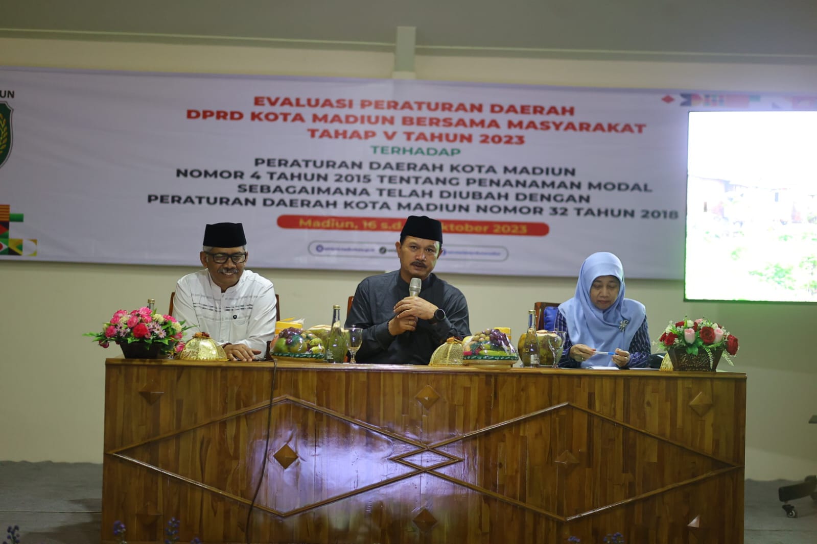 Foto 1 dari 4: Narsum Evaluasi Perda Penanaman Modal, Wali Kota: Urusan Berusaha Mudah di Kota Madiun