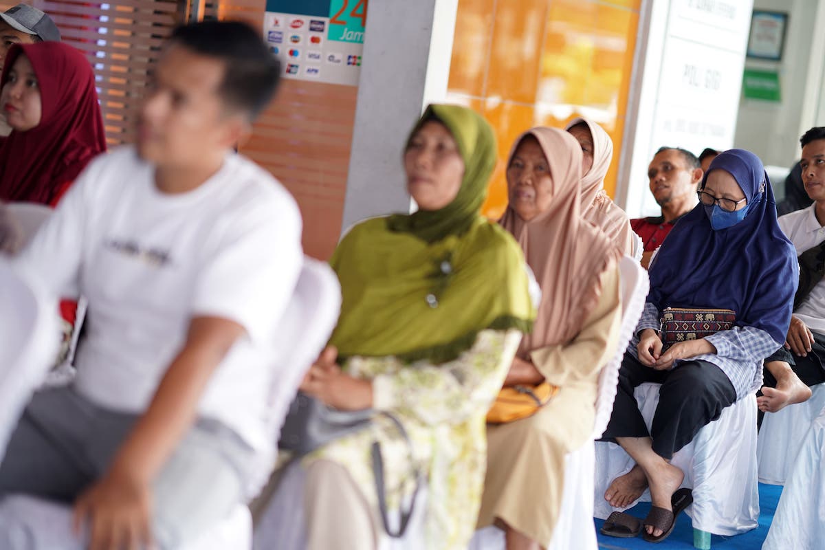 Foto 1 dari 9: Klinik 24 Bareng IDI Gelar Baksos Operasi Katarak Gratis, Wali Kota Beri Apresiasi