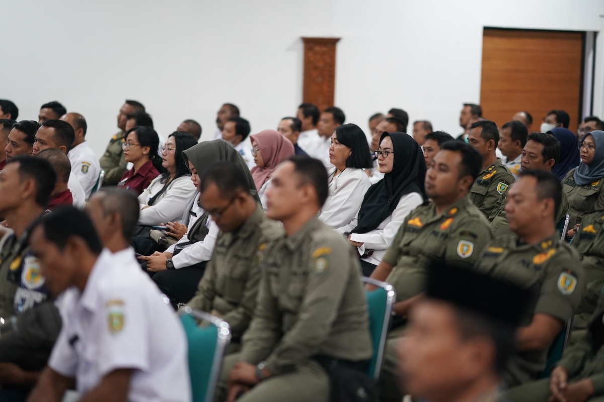 Foto 6 dari 9: Beri Pembinaan Tenaga Kontrak Pemkot, Wali Kota Siapkan Skema Optimalisasi Kinerja Pegawai