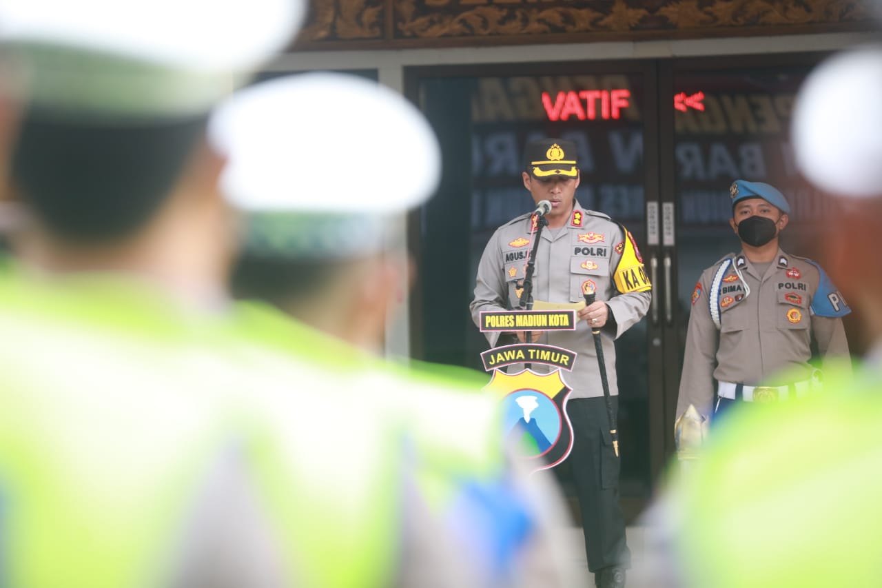 Foto 12 dari 18: Jaga Kondusivitas Kota, Forkopimda Siap Laksanakan Pengamanan Di Malam Tahun Baru