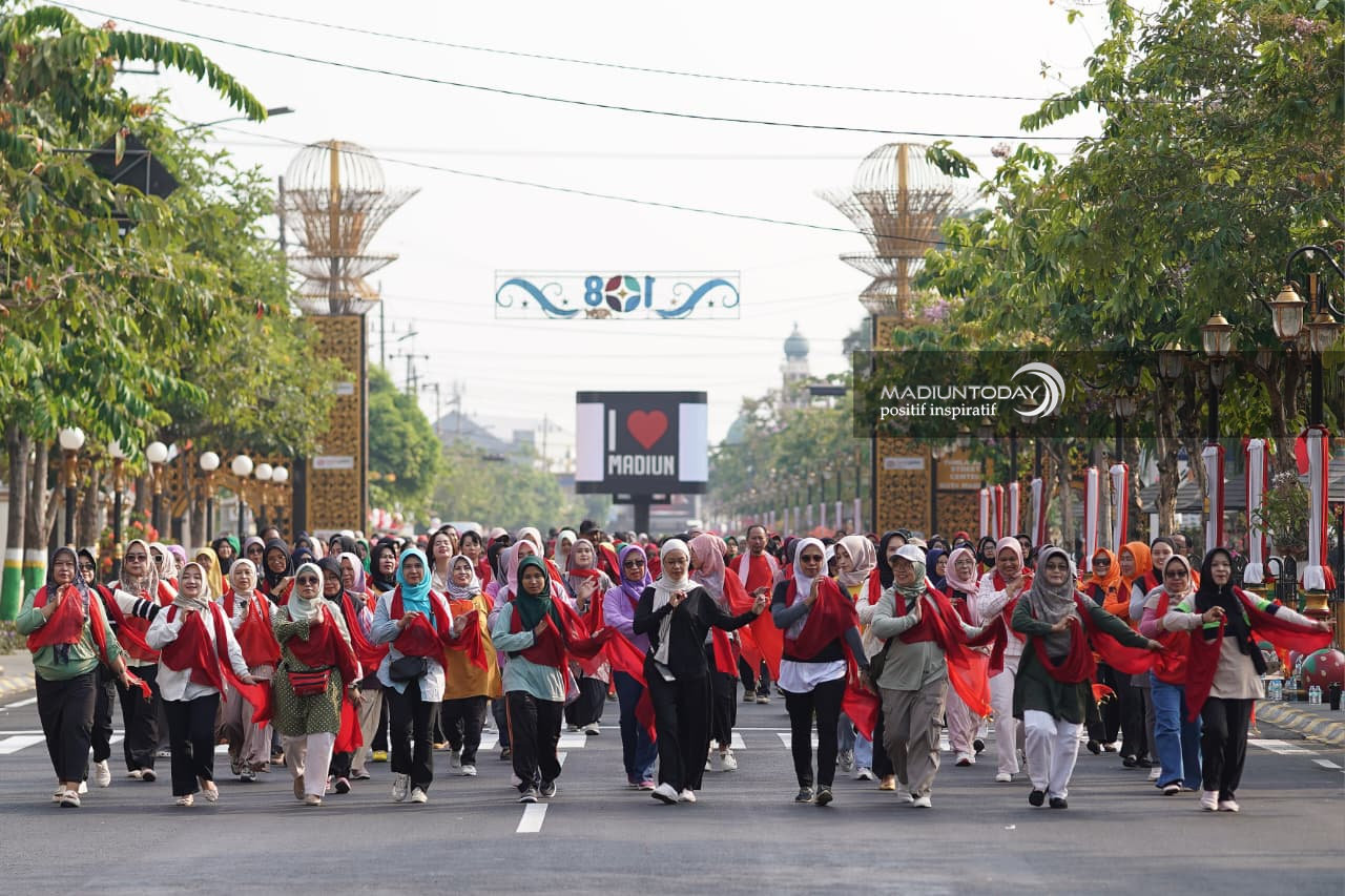 Foto utama berita: Ribuan Penari Satukan Gerak di PSC, Madiun Menari Siap Tampil Spektakuler