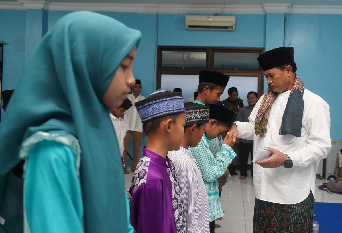 Foto utama berita: Hadiri Pembinaan Pegawai PDAM Dan Buka Bersama Yatim Piatu, Wali Kota Pesan Tingkatkan Pahala Selama Ramadan