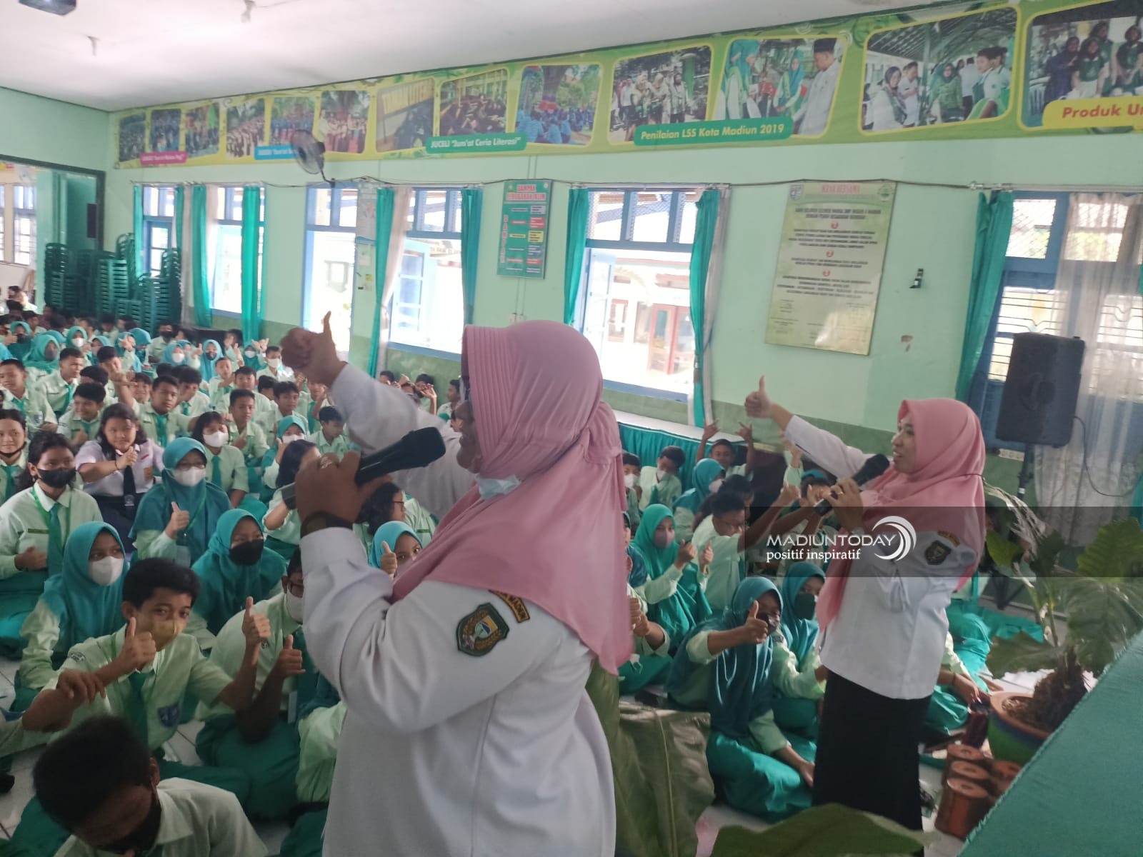 Foto 9 dari 10: Kiat SMPN 4 Bangun Profil Pelajar Pancasila Lewat Pementasan Drama