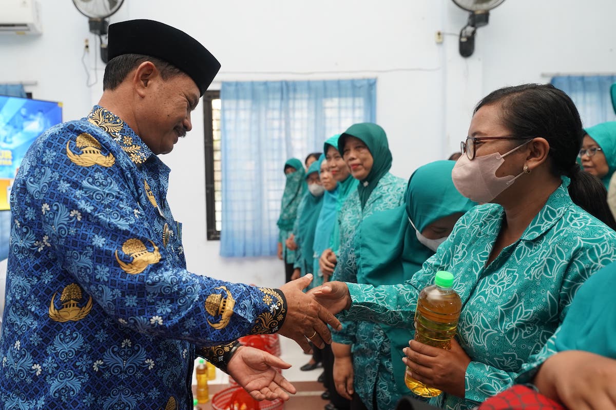 Foto 4 dari 9: Hadiri Pertemuan PKK Oro-oro Ombo, Wali Kota Imbau Jaga Sinergi Dengan Pemkot Madiun