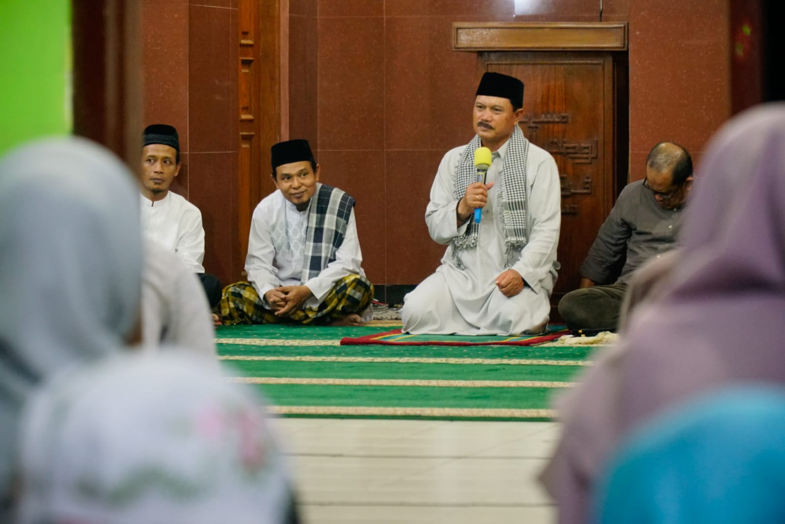 Foto 4 dari 16: Terus Berlanjut, Safari Ramadan Wali Kota Maidi Jadi Ajang Serap Aspirasi Hingga Sosialisasi Persiapan Idul Fitri
