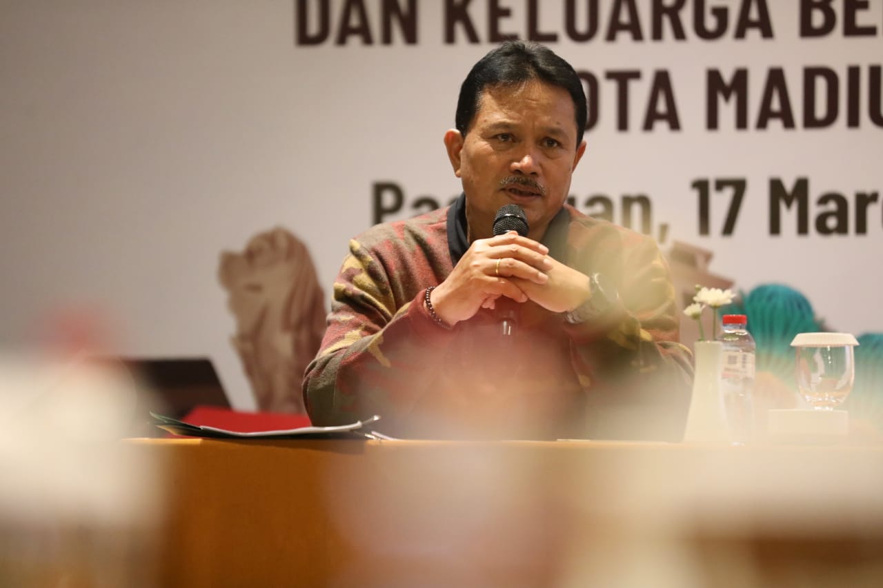 Foto 2 dari 10: Tentukan Sasaran SPM dan Indikator Kesehatan, Wali Kota Pimpin FGD Bersama OPD Terkait