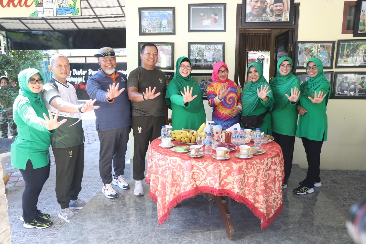 Foto 10 dari 10: Olahraga Di Ngrowo Bening, Pangdam V Brawijaya Terkesan Penataan Ruang Hijau Di Tengah Kota