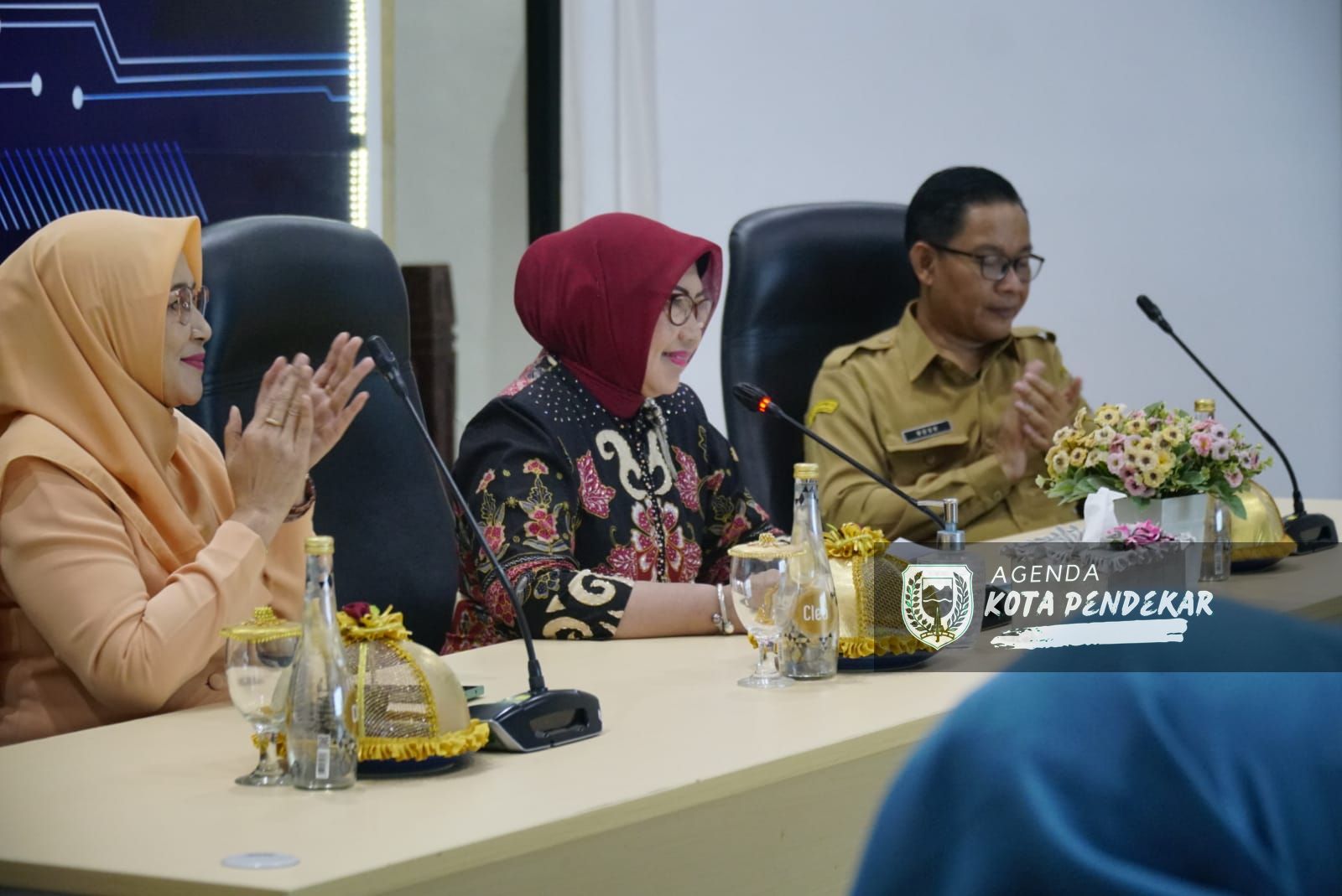 Foto 11 dari 17: Tingkatkan Peran Perempuan Dalam Ketahanan Keluarga, Diskominfo Gelar Sarasehan Bersama Ketua TP PKK Dan Influencer