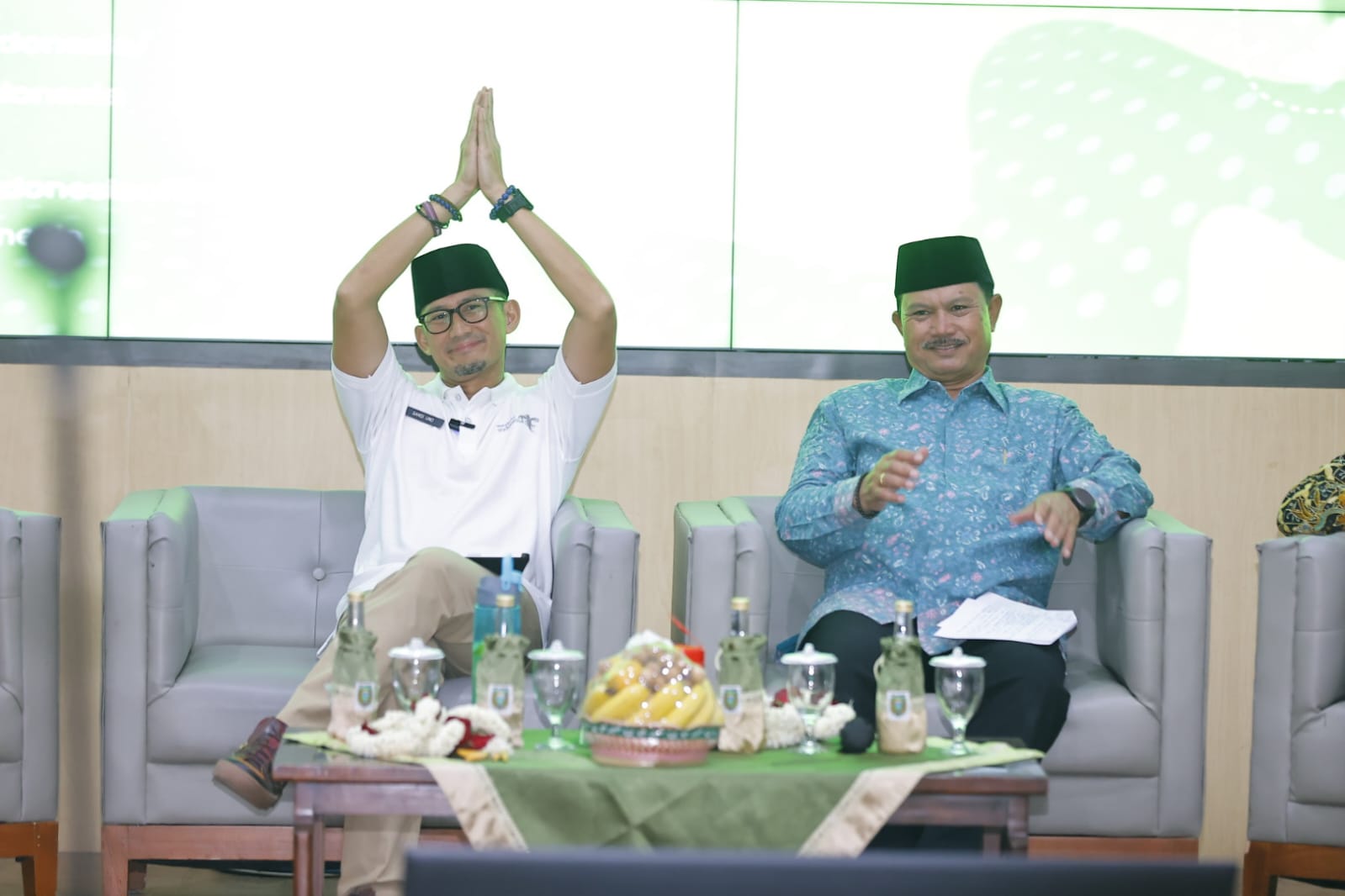 Foto 2 dari 2: Pembangunan Kota Madiun Melesat, Menparekraf: Sukses Dorong UMKM Naik Kelas
