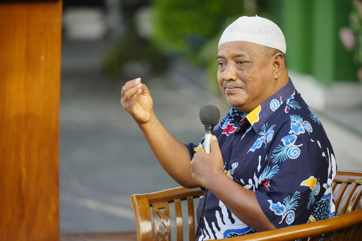 Foto 2 dari 8: Hadiri Pengajian Ahad Rutin, Wali Kota Ajak Jamaah Do'akan Kesejahteraan Kota