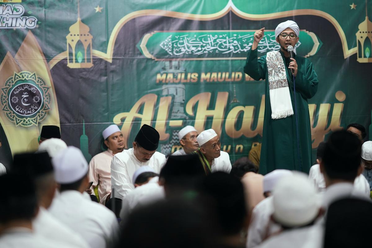 Foto 2 dari 9: Hadiri Peringatan Nifsu Sya'ban, Wali Kota Harap Kesejahteraan Untuk Kota Madiun