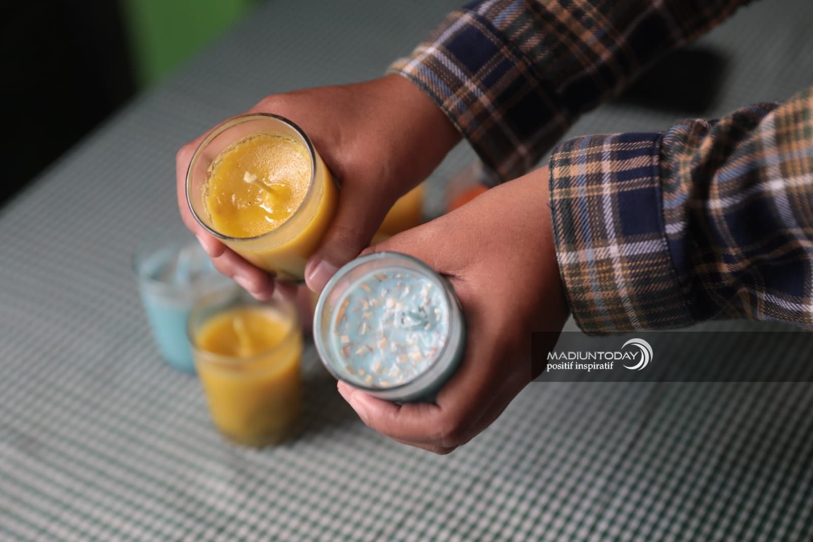 Atasi Limbah Minyak Goreng, Bank Sampah Pesanggrahan Olah Jelantah Jadi Lilin Aromaterapi