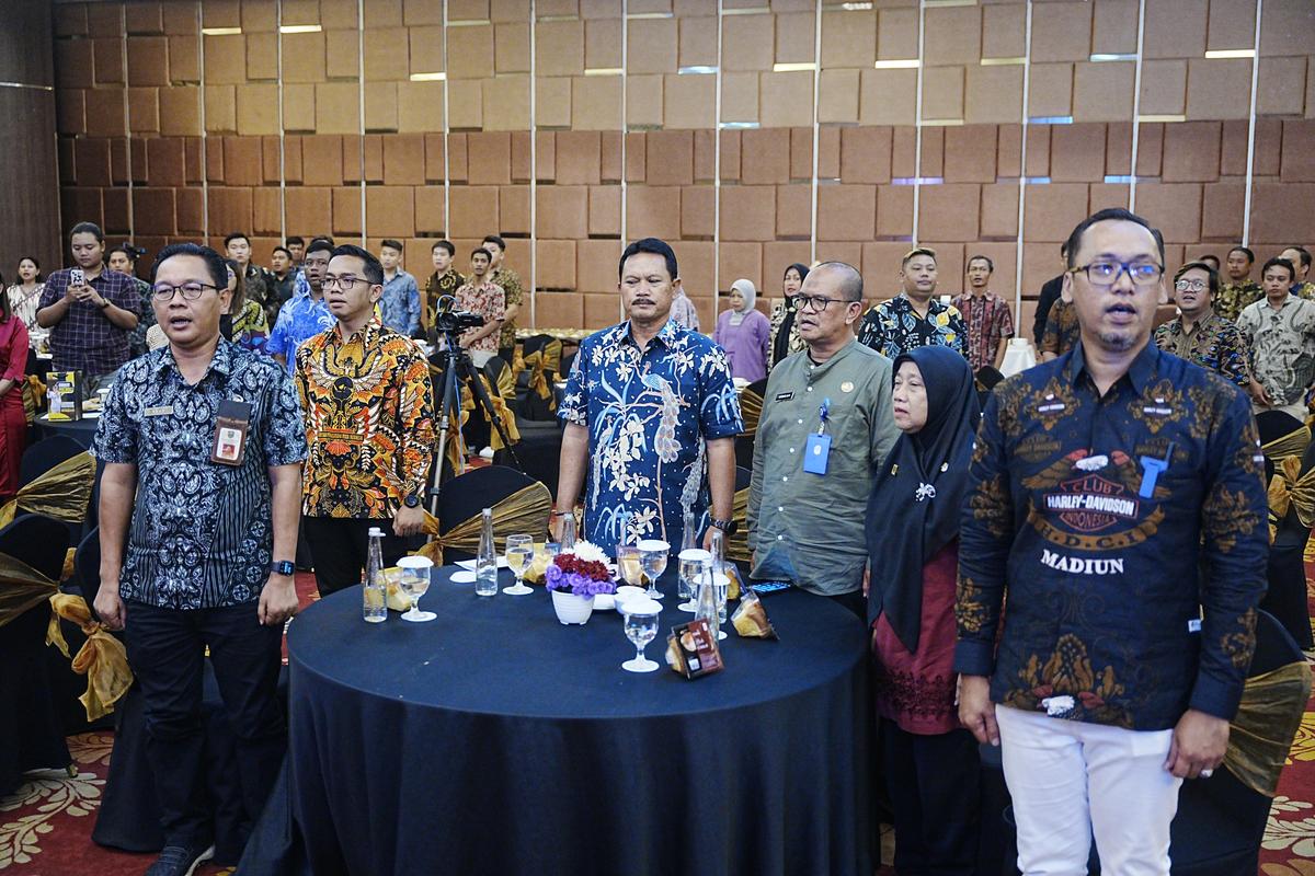 Foto 8 dari 9: Dengarkan Curhatan Pengusaha Muda, Wali Kota Beri Masukan Dan Motivasi