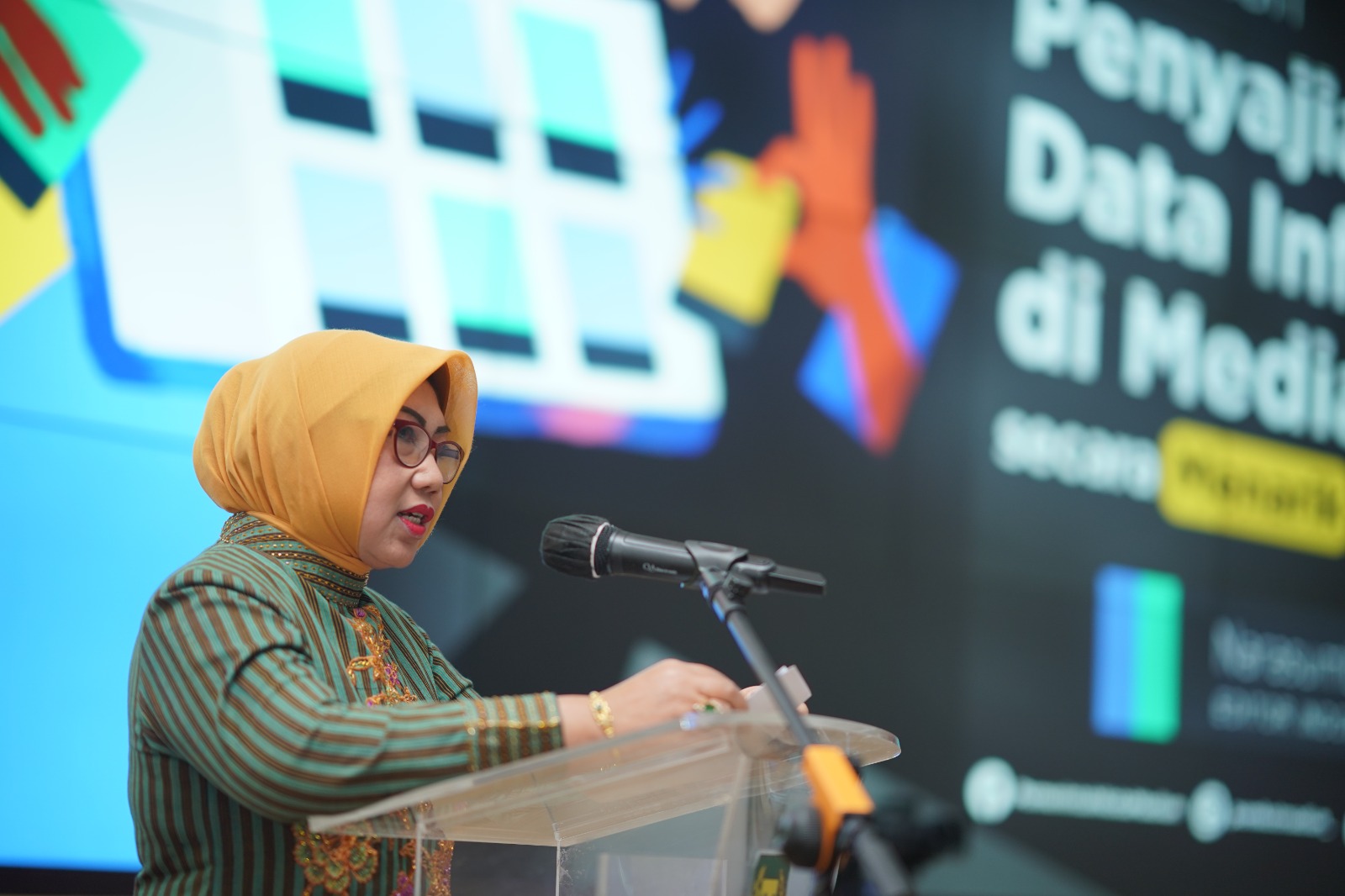 Foto 3 dari 10: Bekali Kemampuan Membuat Infografis, Diskominfo Kota Madiun Beri Pelatihan Pada KIM dan PPID