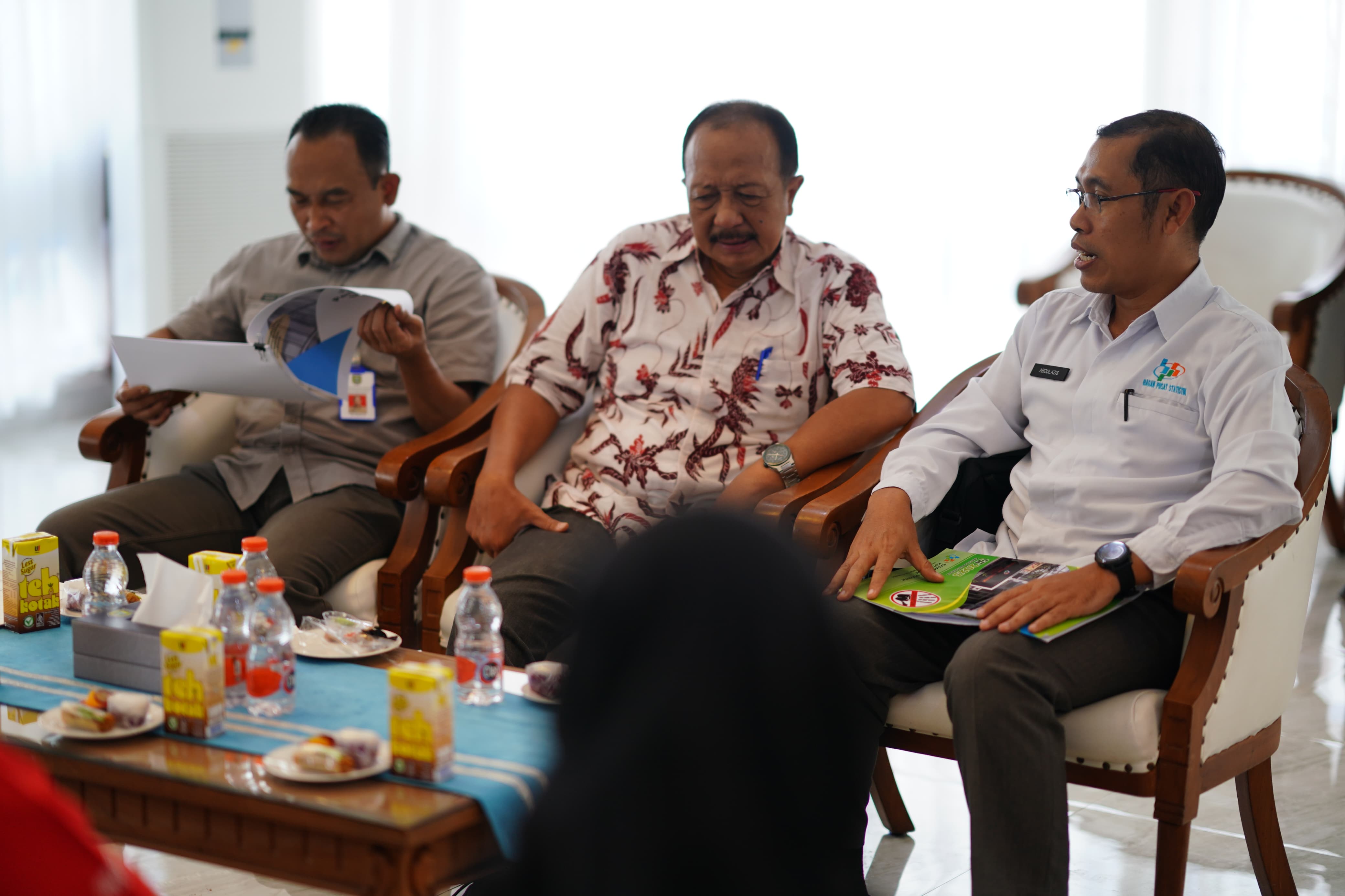 Foto 4 dari 9: Matangkan Persiapan Penetapan UMK, Pj Wali Kota Gelar Audiensi Bersama Dewan Pengupahan Kota Madiun