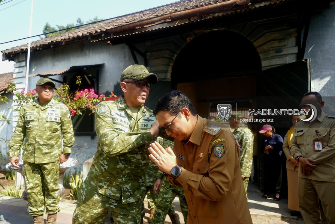 Foto 1 dari 18: Pangdam V/Brawijaya dan Plt Wali Kota Madiun Tinjau RTM, Pemanfaatan Jadi Destinasi Wisata Berlanjut