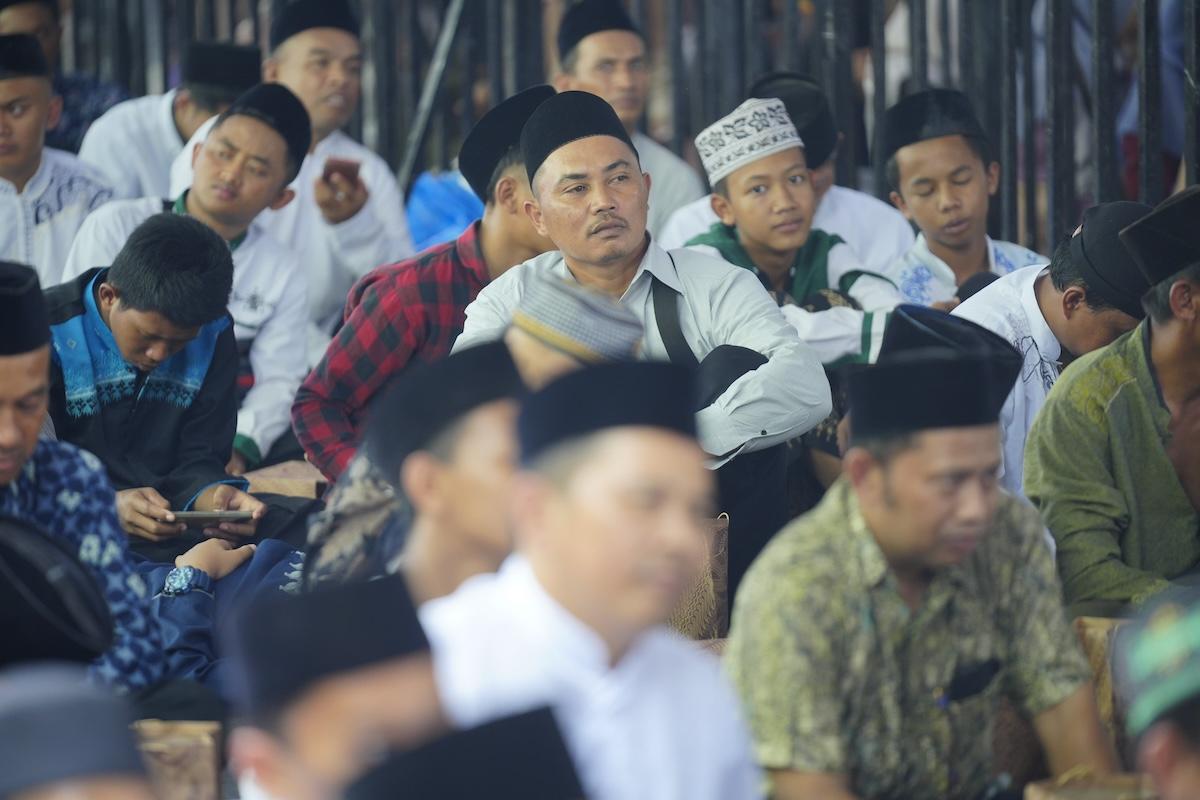 Foto 9 dari 9: Haul ke-30 KH Munirul Ikhwan dan Harlah ke-70 Pondok Pesantren Subulul Huda, Wali Kota Turut Hadir Dalam Peringatan