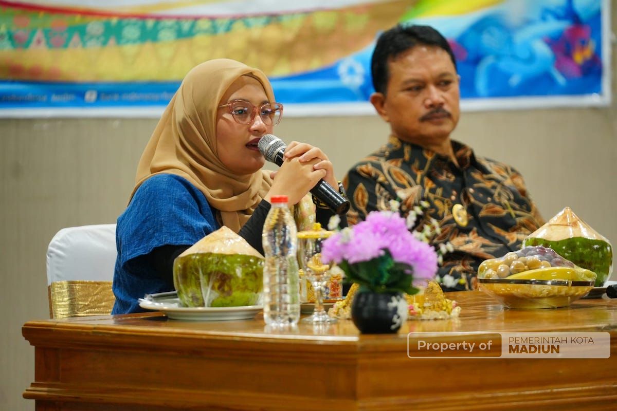 Foto 3 dari 9: Sosialisasi Cinta, Bangga, dan Paham Rupiah Kepada Masyarakat, Wali Kota: Orang Indonesia Harus Cinta Rupiah