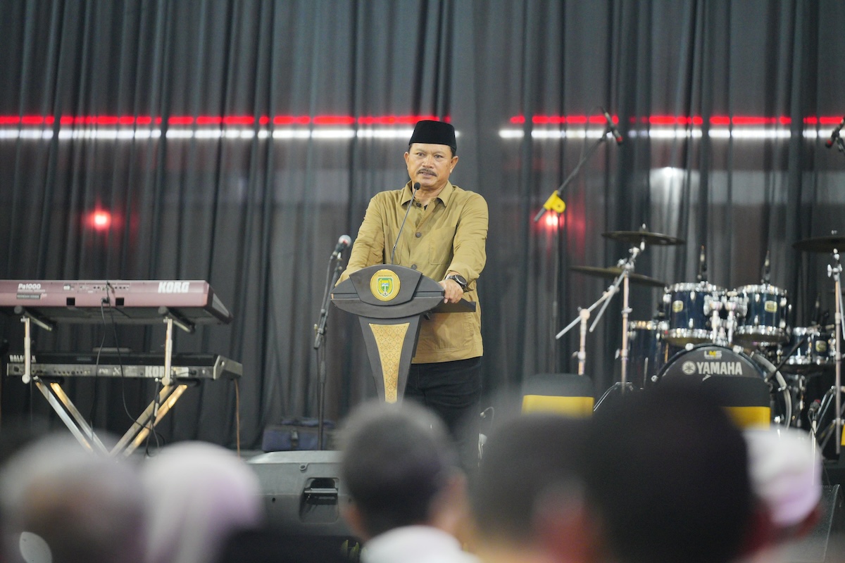 Foto 1 dari 10: Malam Pergantian Tahun, Pemkot Madiun Gelar Doa Lintas Agama