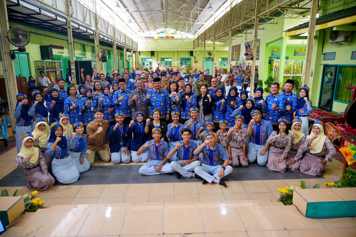 Foto 8 dari 8: Dampingi Kunjungan Perwakilan Google for Education, Wali Kota: Berkat Pendampingan Google, Anak-anak Kita Semakin Hebat