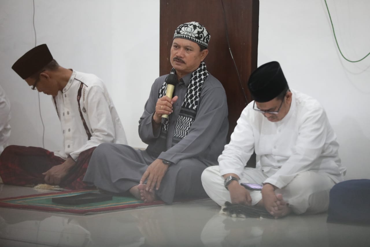 Foto 8 dari 11: Safari Ramadan di Masjid At Taqwa, Wali Kota Sosialisasikan Persiapan Lebaran