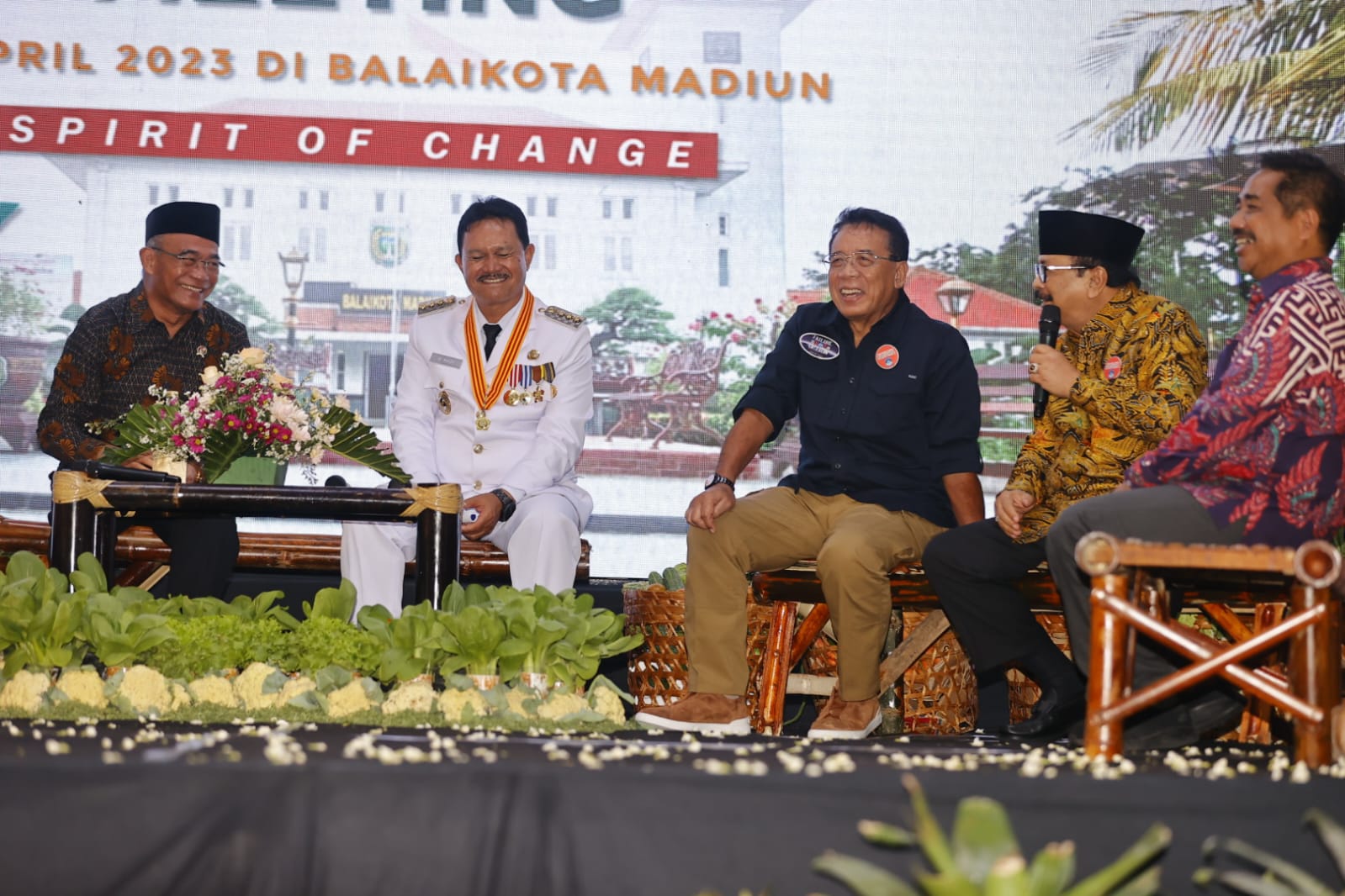 Foto 3 dari 8: Tak Hanya Beri Masukan, Para Tokoh Juga Puji Kemajuan Kota Madiun Saat MCIM