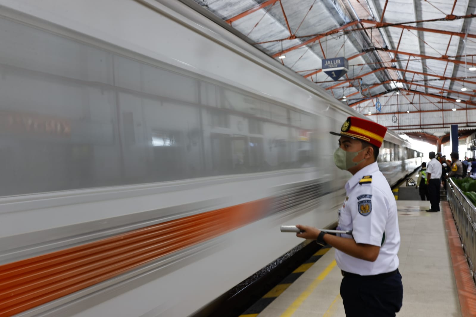 Foto 9 dari 9: Mudik Menggunakan Kereta Api