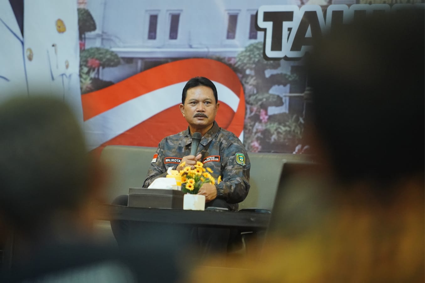 Foto 4 dari 10: Penyuluhan Hukum Terpadu Warga Kecamatan Taman, Wali Kota: Pemahaman Hukum Penting Untuk Jalani Kehidupan