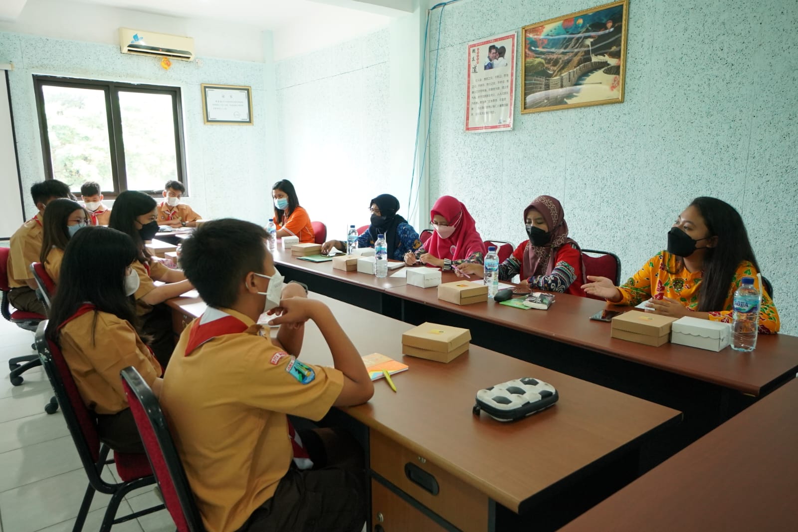 Foto 9 dari 10: Wujudkan Sekolah Ramah Anak, Petugas Jemput Bola Lakukan Monitoring ke Sekolah
