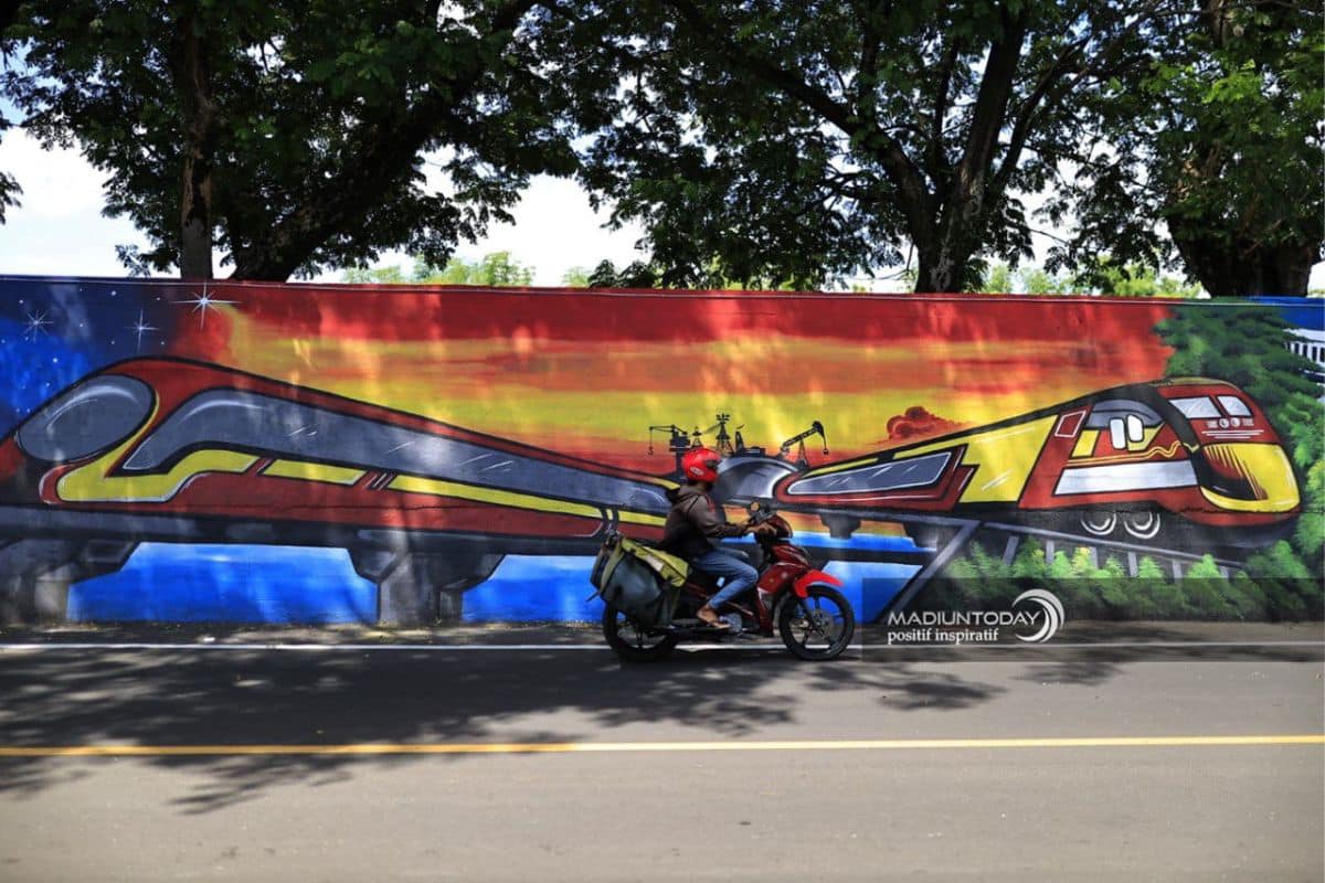 Foto 7 dari 9: Sudut Kota Kaya Warna