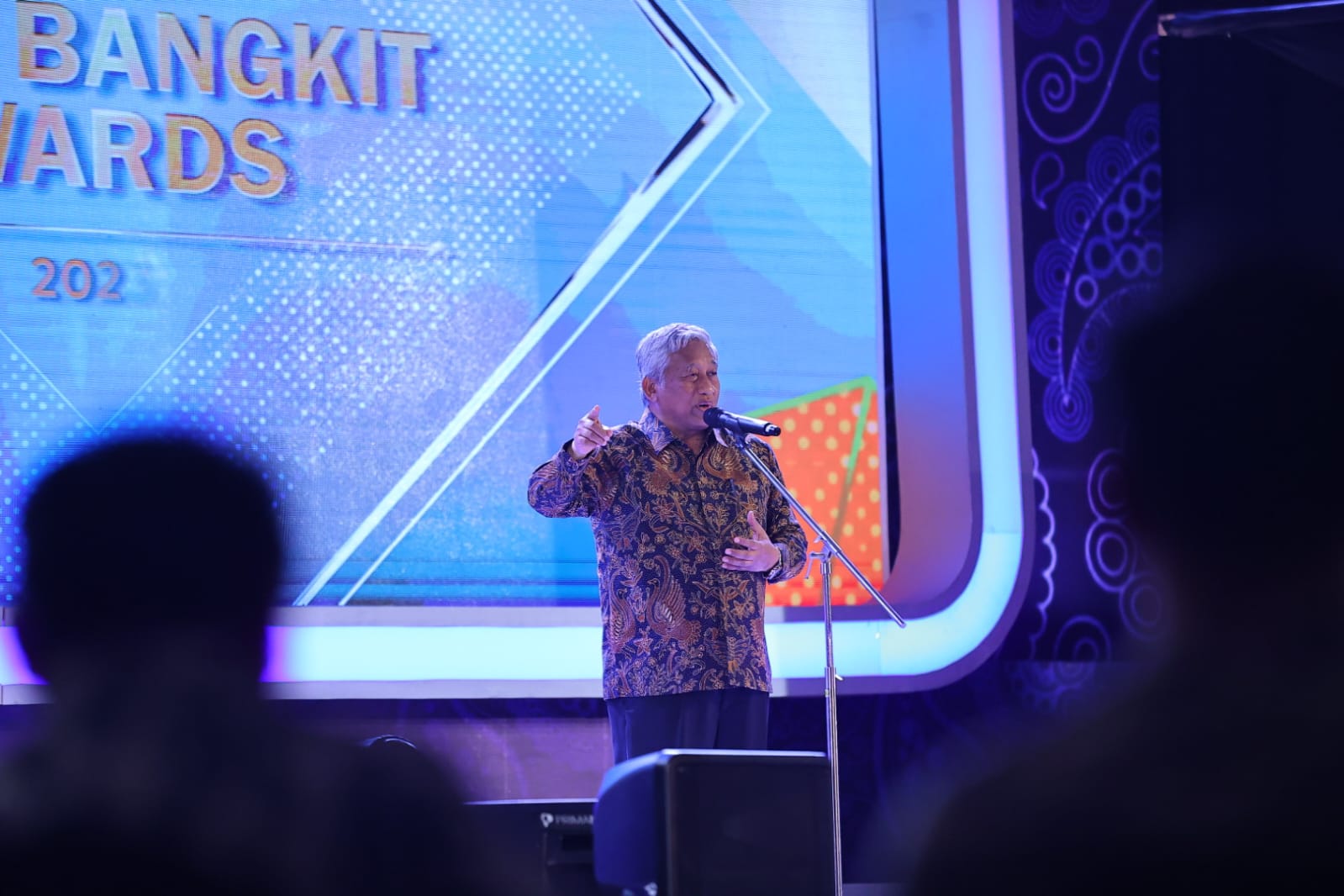 Foto 3 dari 8: Dinilai Sukses Tangani Pandemi, Kota Madiun Raih Penghargaan Jatim Bangkit