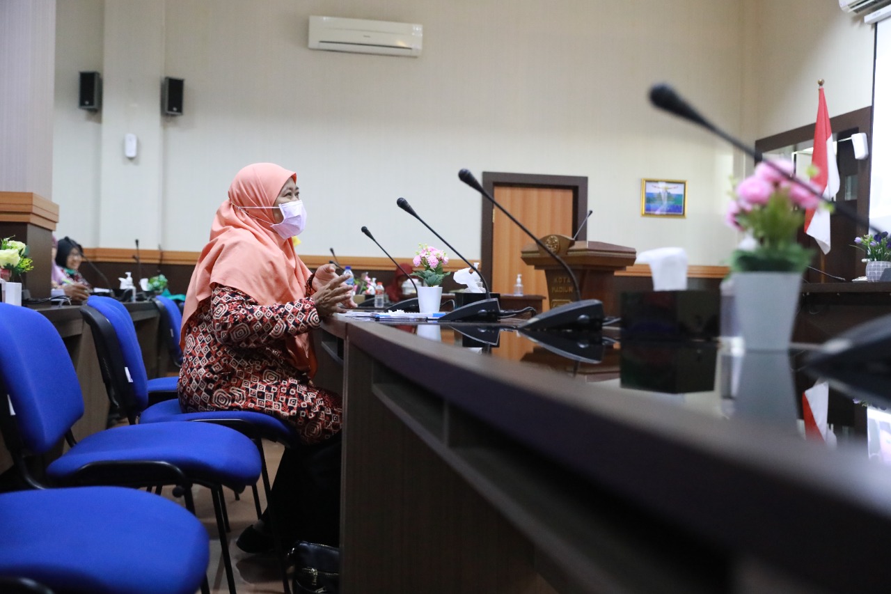 Foto 3 dari 8: Dua Pekan Berjalan, Wali Kota Evaluasi Pelaksanaan Warung Stop Stunting