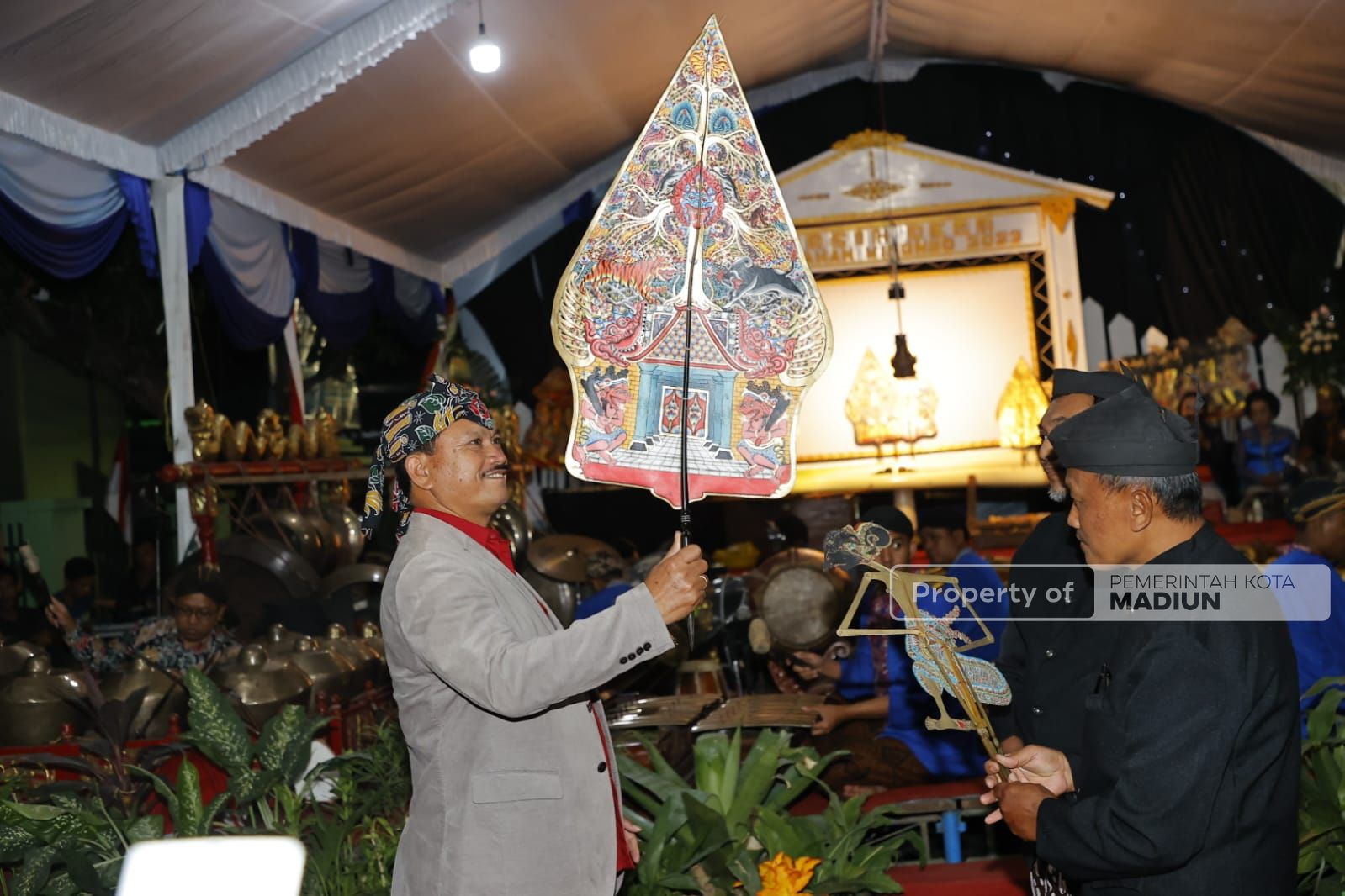 Hadiri Pagelaran Wayang Kulit Di Winongo, Wali Kota Apresiasi Upaya Pelestarian Budaya