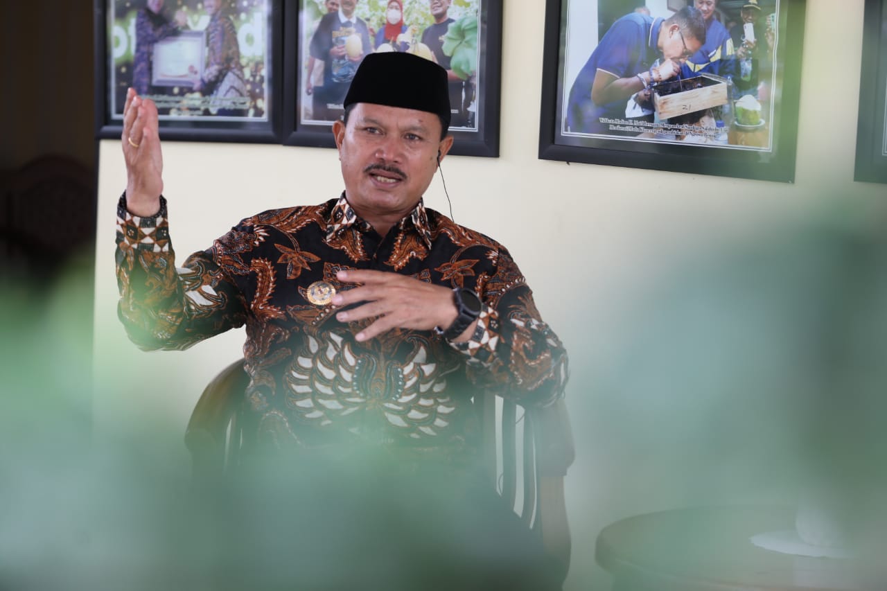 Foto 5 dari 6: Wali Kota Maidi Beberkan Ide Menarik Usai Ibadah Umrah di Tanah Suci dalam Wali Kota Menyapa