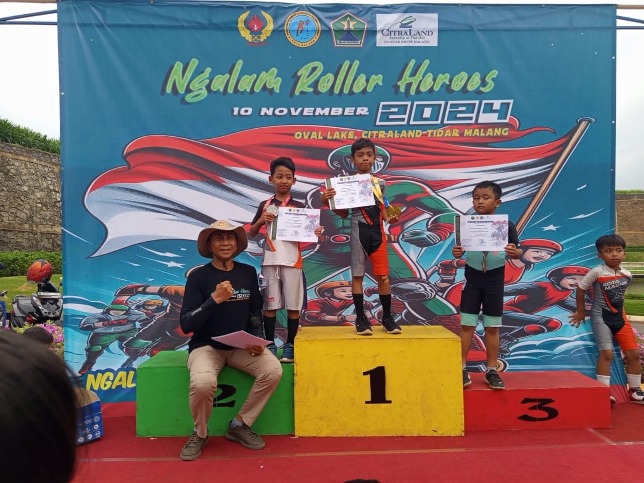 Foto 9 dari 16: 13 Atlet Perserosi Bawa Pulang Medali Emas di Ajang Ngalam Roller Heroes