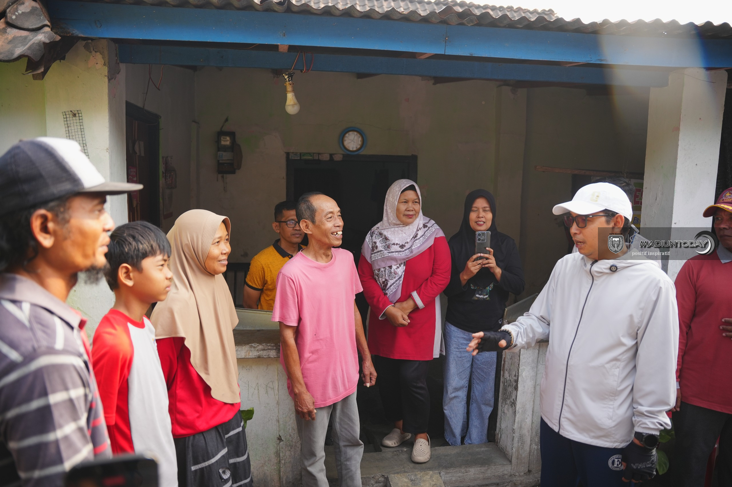 Foto 11 dari 20: Plt Wali Kota Madiun Turun ke Klegen, 8 Titik Bermasalah Langsung Ditindaklanjuti