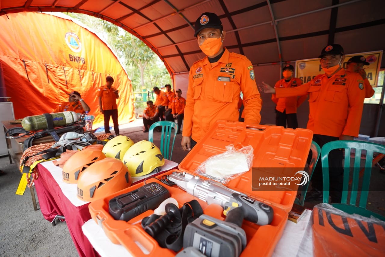 Foto 2 dari 9: Antisipasi Kebencanaan, Wali Kota Siapkan 180 Petugas Gabungan, Personil BPBD Siaga 24 Jam