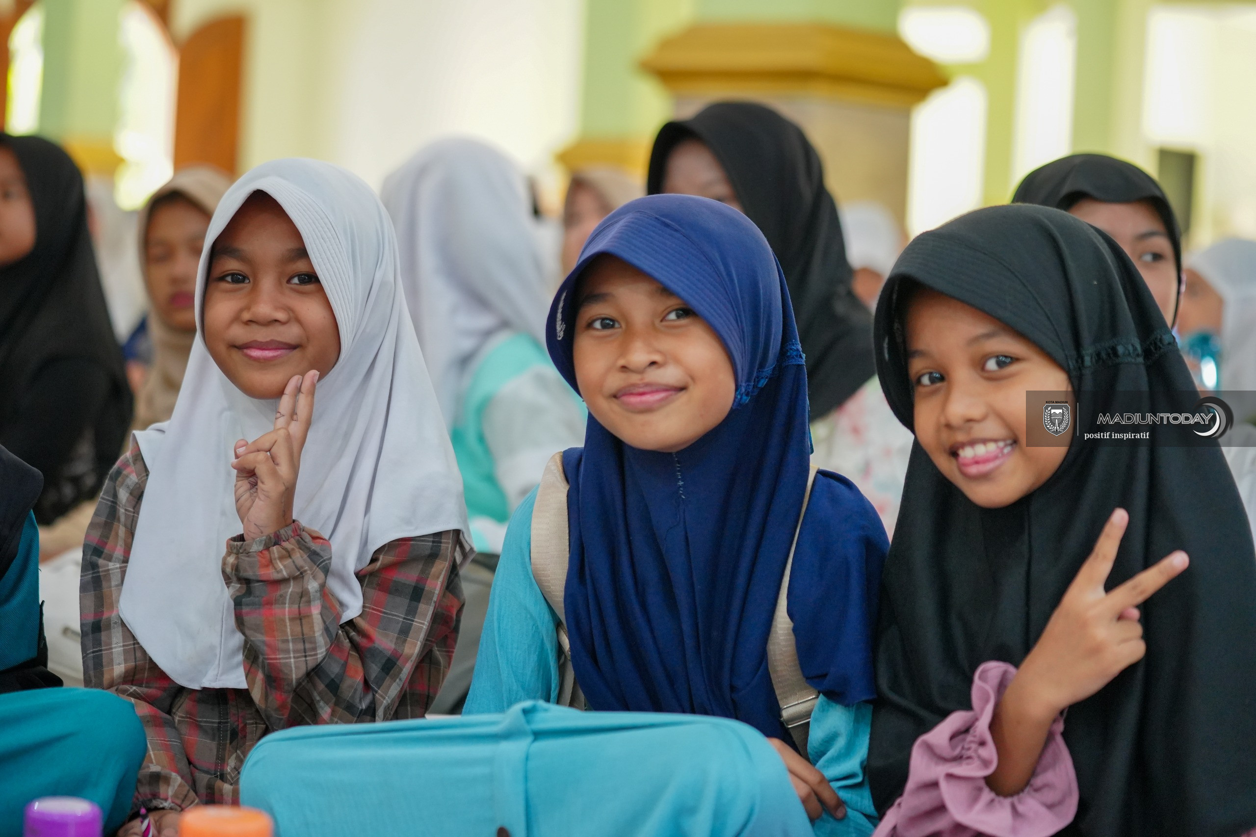 Foto 5 dari 18: Tiga Siswa Satu Tim, Adu Hafalan hingga Pemahaman Al-Quran di Final MSQ Kota Madiun