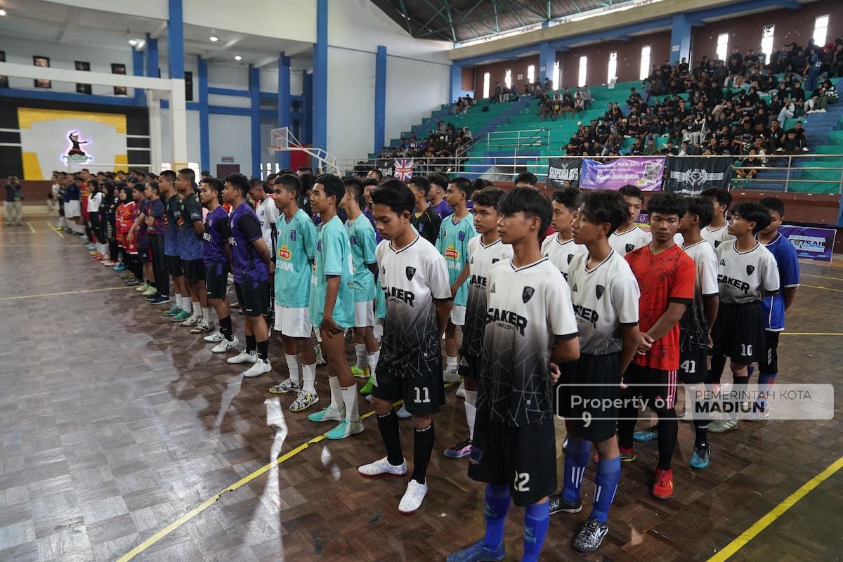 Foto 8 dari 9: Buka Event Futsal Wali Kota Cup, Wali Kota Pesan Jaga Sportivitas