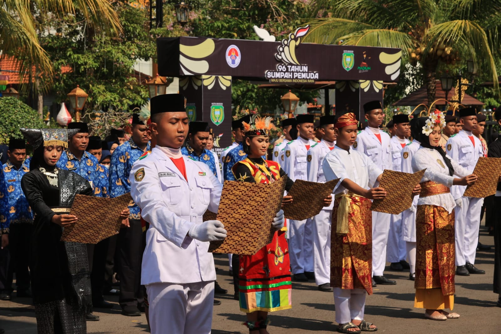 Foto 9 dari 9: Peringati Sumpah Pemuda, Pj Wali Kota Pesan Berikan Kontribusi Terbaik untuk Bangsa